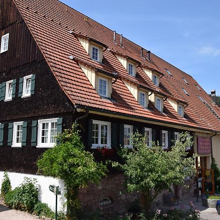 Gutshof-Hotel Waldknechtshof Baiersbronn Extérieur photo